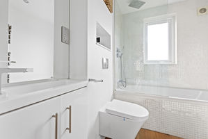 Photo 16- click for photo gallery